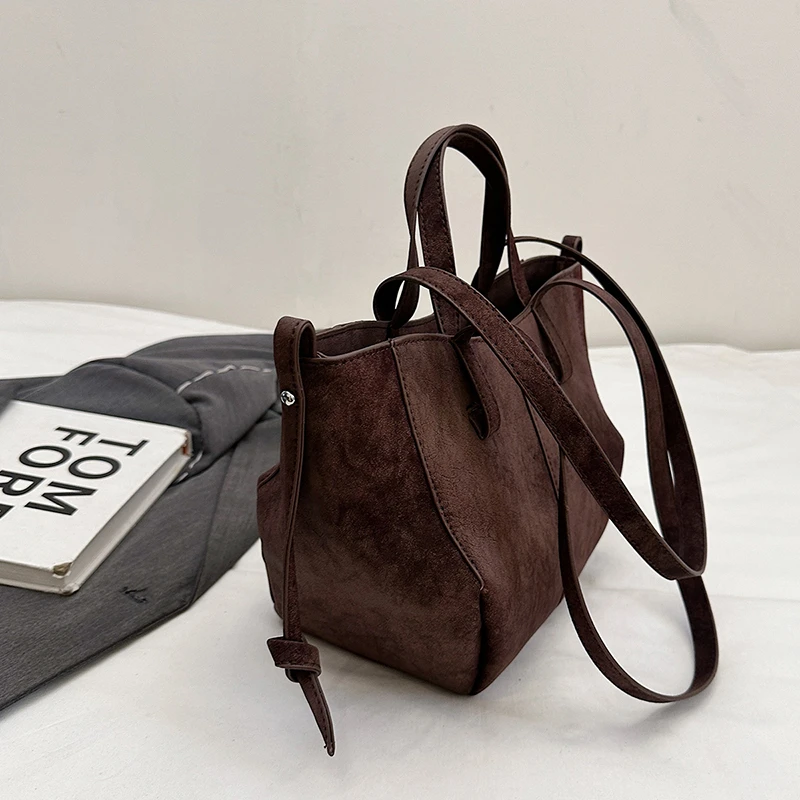 Sac à bandoulière à loquet en  - Luxury Bags Tote avis et prix